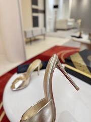 Bagsaaa Christian Louboutin Me Dolly 100 mm Mules in light gold - 3