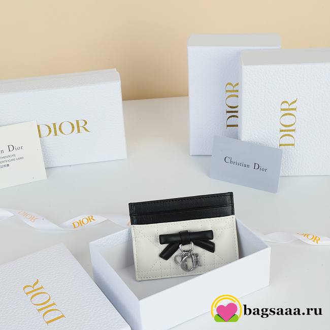 Bagsaaa Lady Dior Freesia Card Holder Two-Tone Latte and Black - 10.5cm - 1