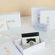 Bagsaaa Lady Dior Freesia Card Holder Two-Tone Latte and Black - 10.5cm - 1