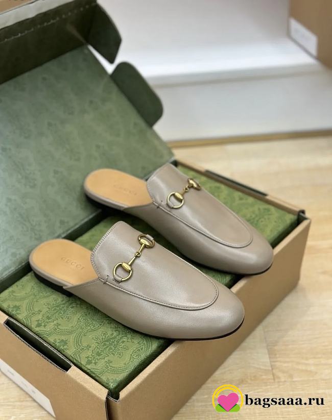 Bagsaaa Gucci Women's Princetown Slipper in taupe - 1