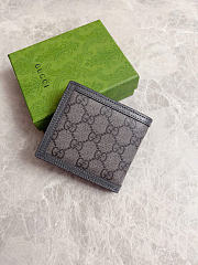 Bagsaaa Gucci GG Supreme Bifold Wallet Gray Leather Compact - 12cm - 3