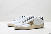 Bagsaaa Golden Goose Super-Star with gold glitter star and black glitter heel tab - 1